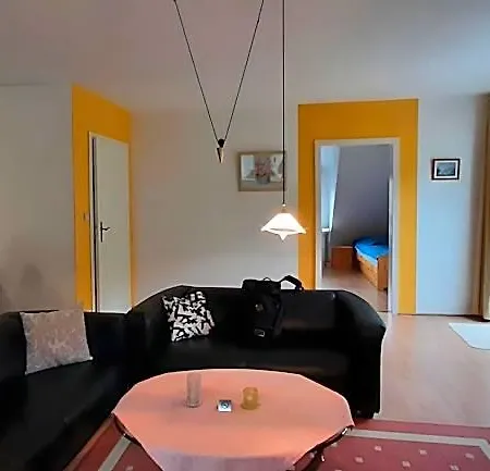 Charmantes Dachgeschoss-refugium, Harz, Cleaning Included Appartement
