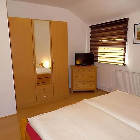 Appartement Charmantes Dachgeschoss-refugium, Harz, Cleaning Included *